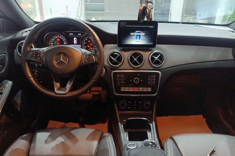 Used Mercedes-Benz CLA 2018 CLA 200 Style Edition Interior 2