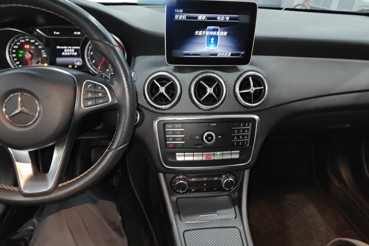 Used Mercedes-Benz CLA 2018 CLA 200 Sport Edition Interior 2