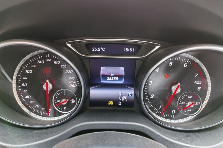 Used Mercedes-Benz CLA 2018 CLA 200 Style Edition Interior 4