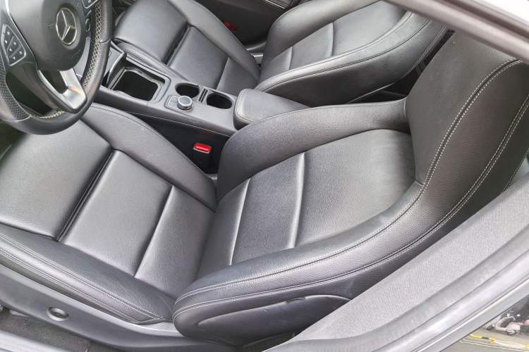 Used Mercedes-Benz CLA 2018 CLA 200 Style Edition Interior 6