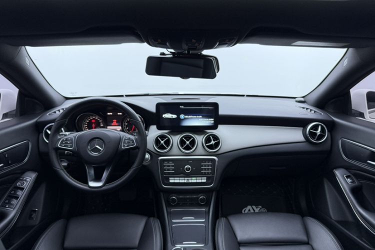 Used Mercedes-Benz CLA 2018 CLA 200 Sport Edition Interior 6