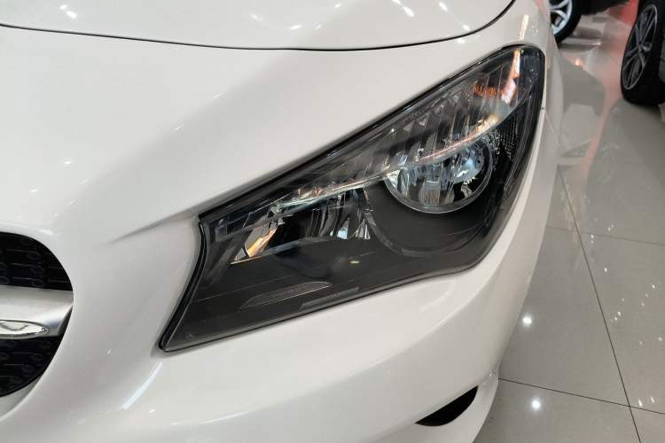 Used Mercedes-Benz CLA 2018 CLA 200 Sport Edition Left Front Headlight