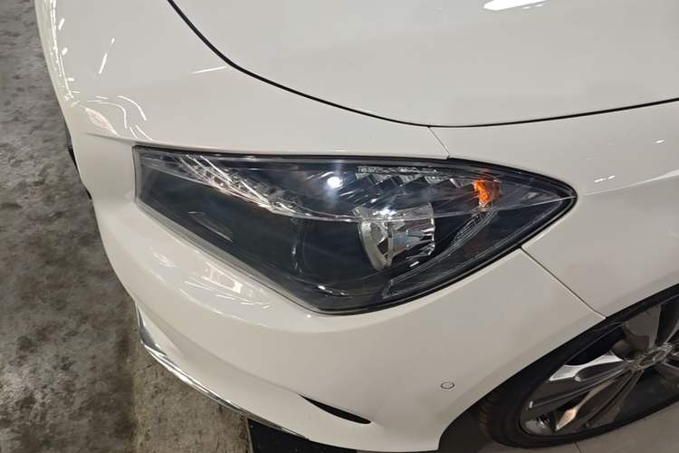 Used Mercedes-Benz CLA 2018 CLA 200 Sport Edition Left Front Headlight