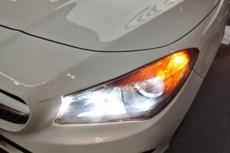 Used Mercedes-Benz CLA 2018 CLA 200 Sport Edition Left Front Headlight