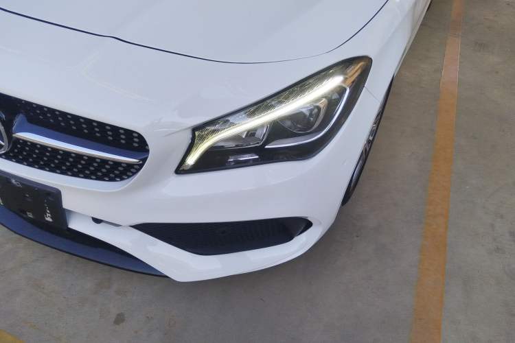 Used Mercedes-Benz CLA 2018 CLA 220 4MATIC Left Front Headlight
