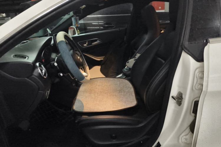 Used Mercedes-Benz CLA 2018 CLA 200 Style Edition Left Front Seat
