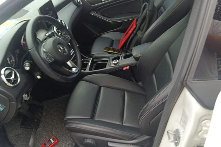 Used Mercedes-Benz CLA 2018 CLA 200 Sport Edition Left Front Seat