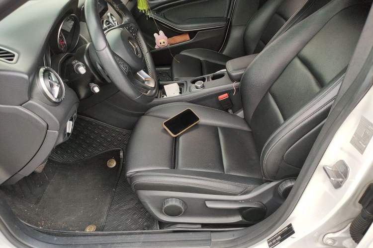 Used Mercedes-Benz CLA 2018 CLA 200 Sport Edition Left Front Seat
