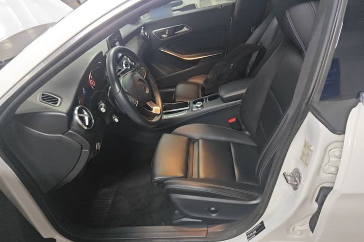 Used Mercedes-Benz CLA 2018 CLA 200 Style Edition Left Front Seat