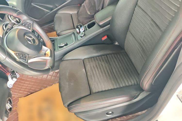 Used Mercedes-Benz CLA 2018 CLA 220 4MATIC Left Front Seat