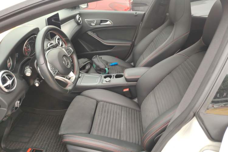 Used Mercedes-Benz CLA 2018 CLA 220 4MATIC Left Front Seat