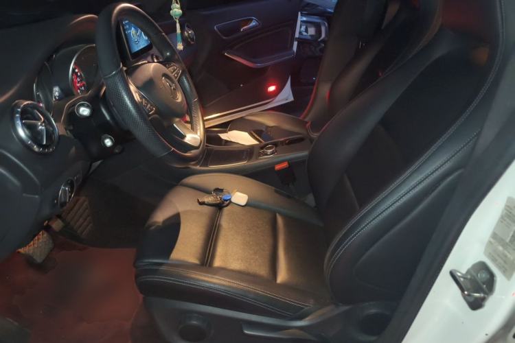 Used Mercedes-Benz CLA 2018 CLA 200 Sport Edition Left Front Seat