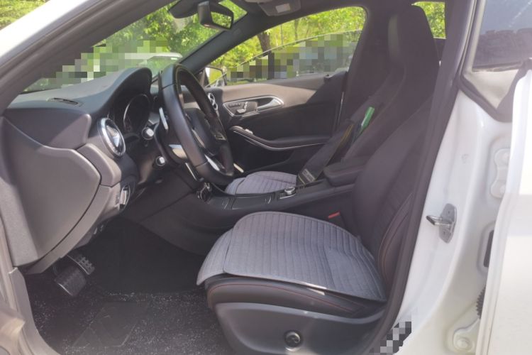 Used Mercedes-Benz CLA 2018 CLA 220 4MATIC Left Front Seat