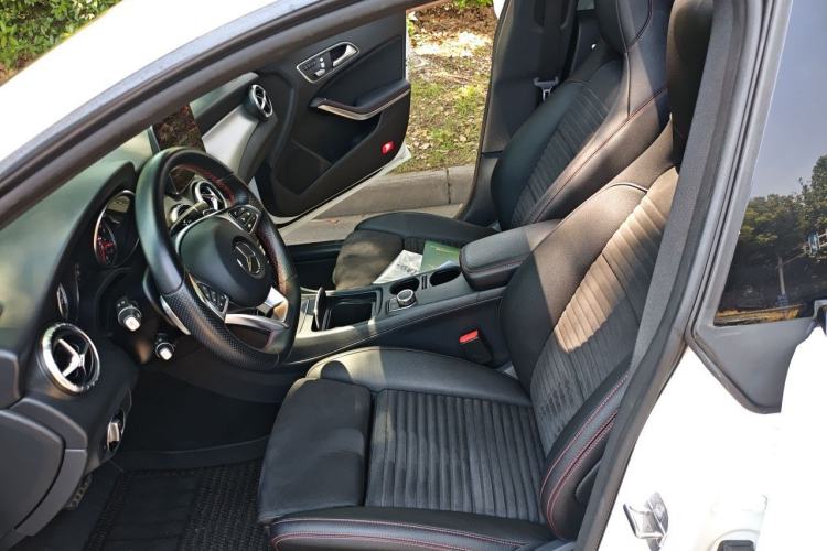 Used Mercedes-Benz CLA 2018 CLA 220 4MATIC Left Front Seat