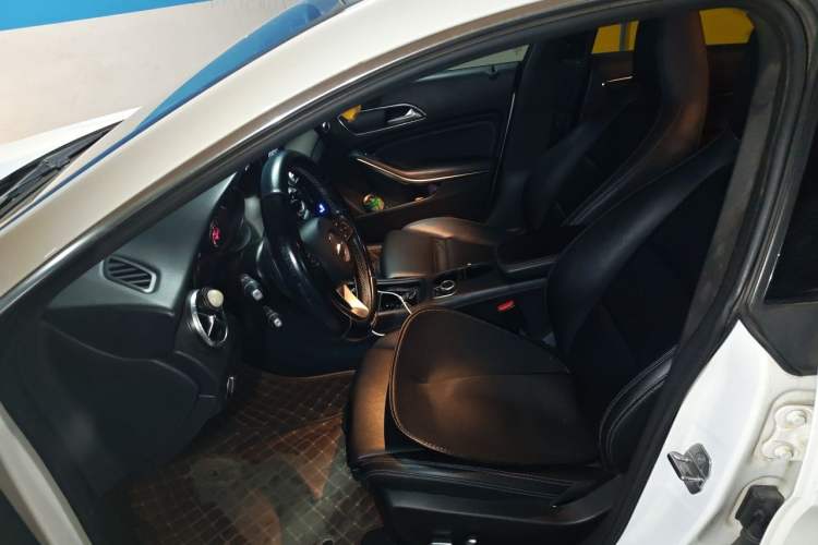 Used Mercedes-Benz CLA 2018 CLA 200 Sport Edition Left Front Seat