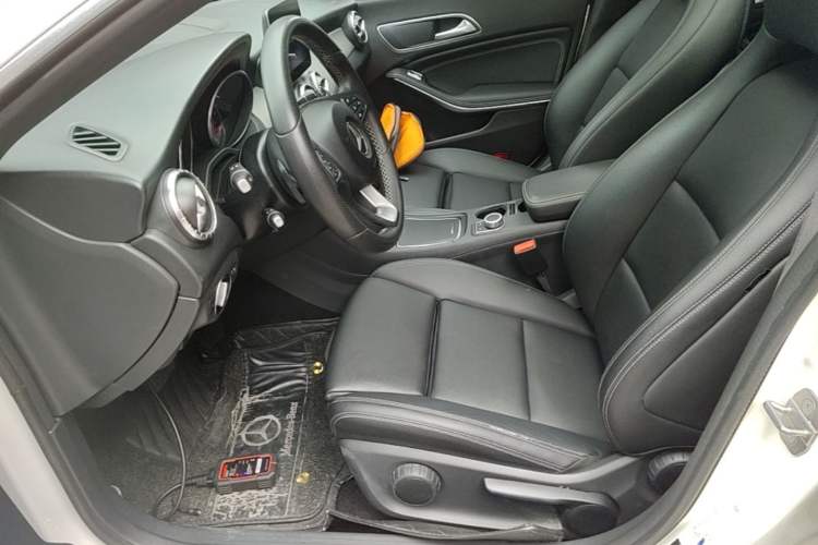Used Mercedes-Benz CLA 2018 CLA 200 Sport Edition Left Front Seat