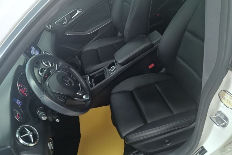 Used Mercedes-Benz CLA 2018 CLA 200 Style Edition Left Front Seat