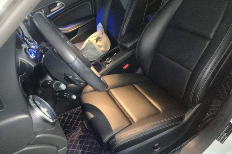 Used Mercedes-Benz CLA 2018 CLA 200 Style Edition Left Front Seat