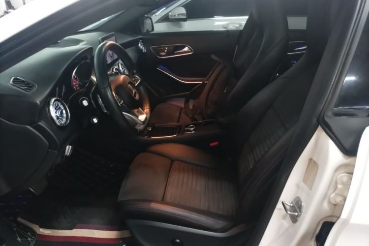 Used Mercedes-Benz CLA 2018 CLA 220 4MATIC Left Front Seat