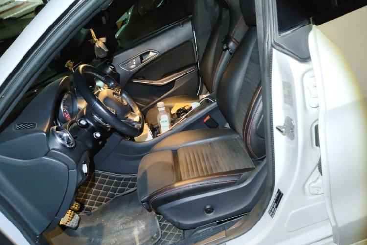 Used Mercedes-Benz CLA 2018 CLA 220 4MATIC Left Front Seat