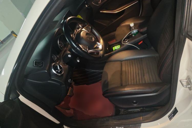 Used Mercedes-Benz CLA 2018 CLA 220 4MATIC Left Front Seat
