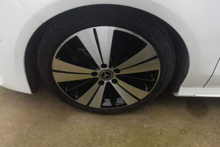 Used Mercedes-Benz CLA 2018 CLA 200 Style Edition Left Front Wheel Hub