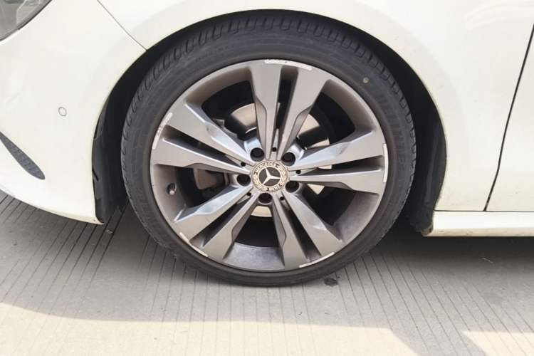 Used Mercedes-Benz CLA 2018 CLA 200 Sport Edition Left Front Wheel Hub