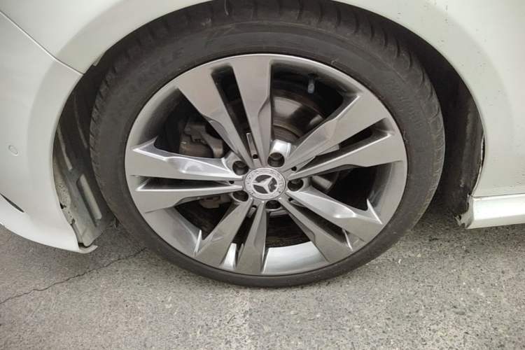 Used Mercedes-Benz CLA 2018 CLA 200 Sport Edition Left Front Wheel Hub