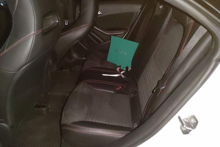 Used Mercedes-Benz CLA 2018 CLA 220 4MATIC Left Rear Seat