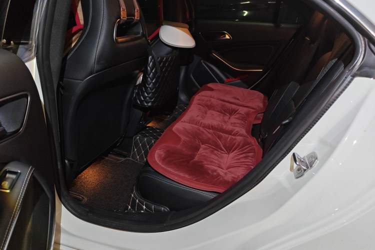 Used Mercedes-Benz CLA 2018 CLA 200 Style Edition Left Rear Seat