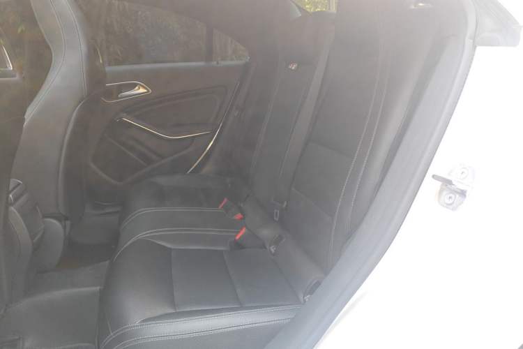 Used Mercedes-Benz CLA 2018 CLA 200 Style Edition Left Rear Seat
