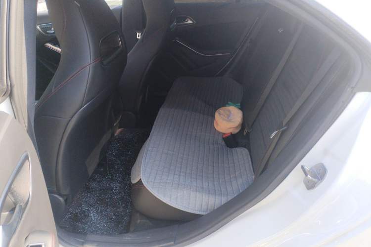 Used Mercedes-Benz CLA 2018 CLA 220 4MATIC Left Rear Seat