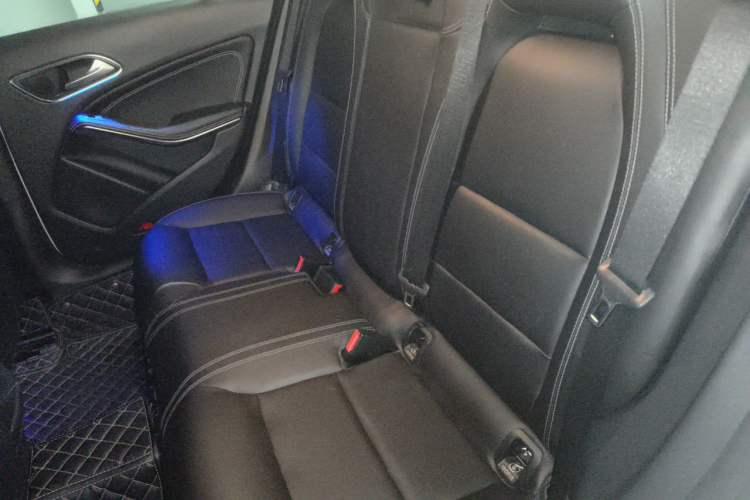 Used Mercedes-Benz CLA 2018 CLA 200 Style Edition Left Rear Seat