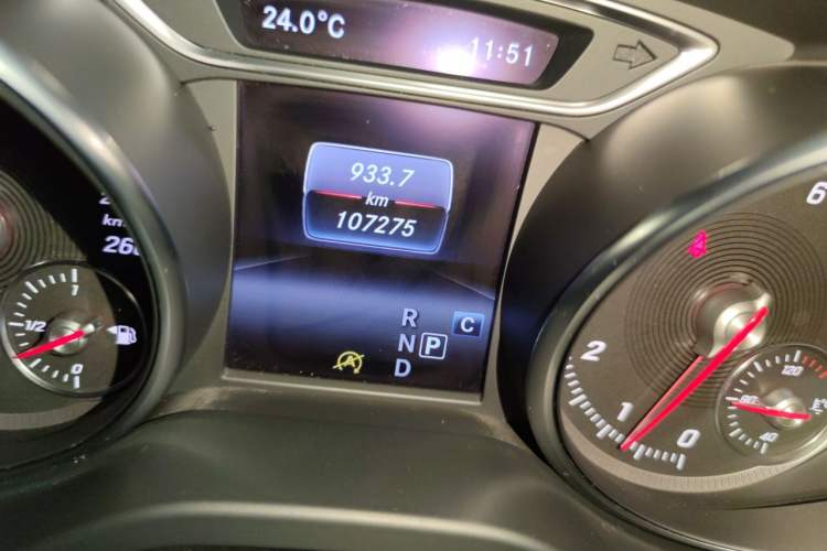 Used Mercedes-Benz CLA 2018 CLA 220 4MATIC Odometer Close Up