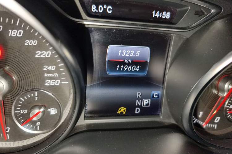 Used Mercedes-Benz CLA 2018 CLA 200 Style Edition Odometer Close Up