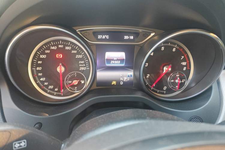 Used Mercedes-Benz CLA 2018 CLA 200 Style Edition Odometer Close Up