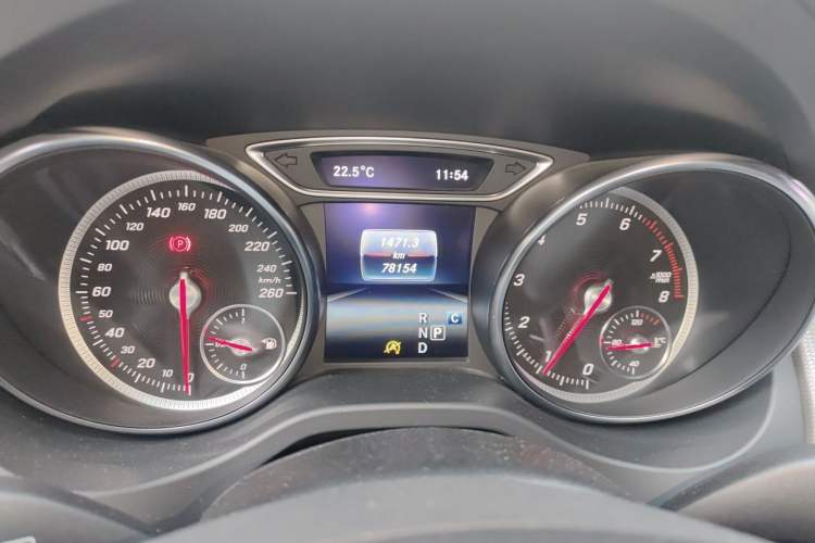 Used Mercedes-Benz CLA 2018 CLA 200 Sport Edition Odometer Close Up