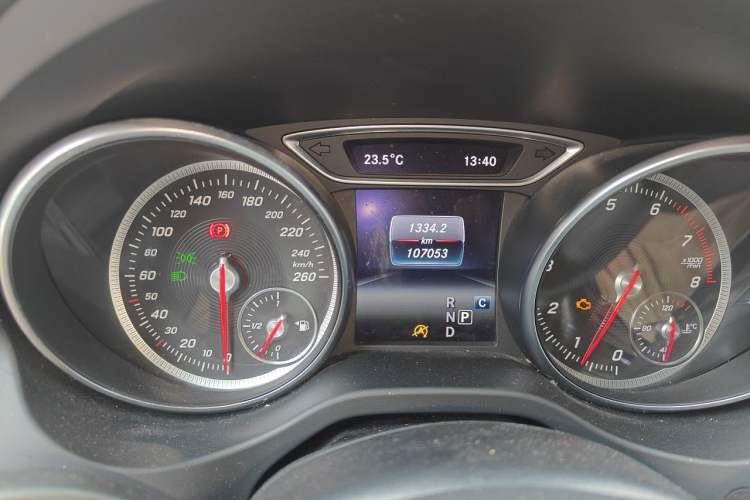Used Mercedes-Benz CLA 2018 CLA 200 Style Edition Odometer Close Up