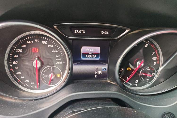 Used Mercedes-Benz CLA 2018 CLA 200 Style Edition Odometer Close Up