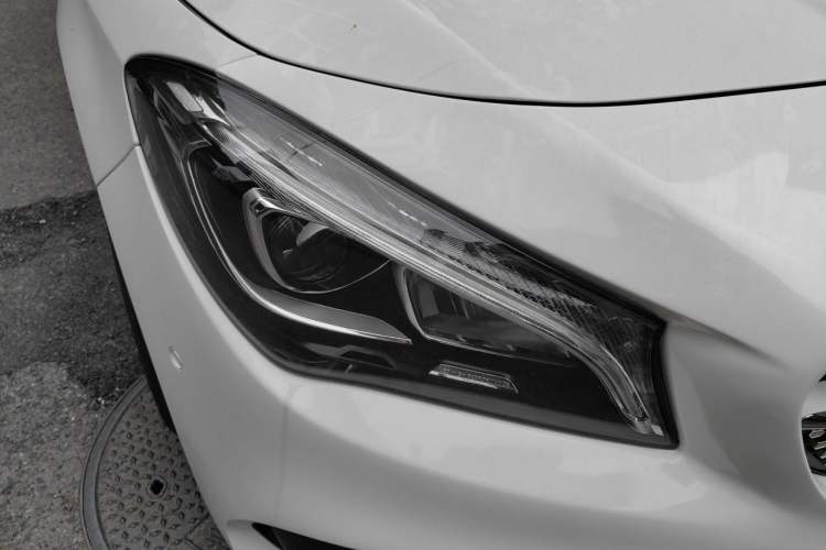 Used Mercedes-Benz CLA 2018 CLA 200 Style Edition Right Front Headlight