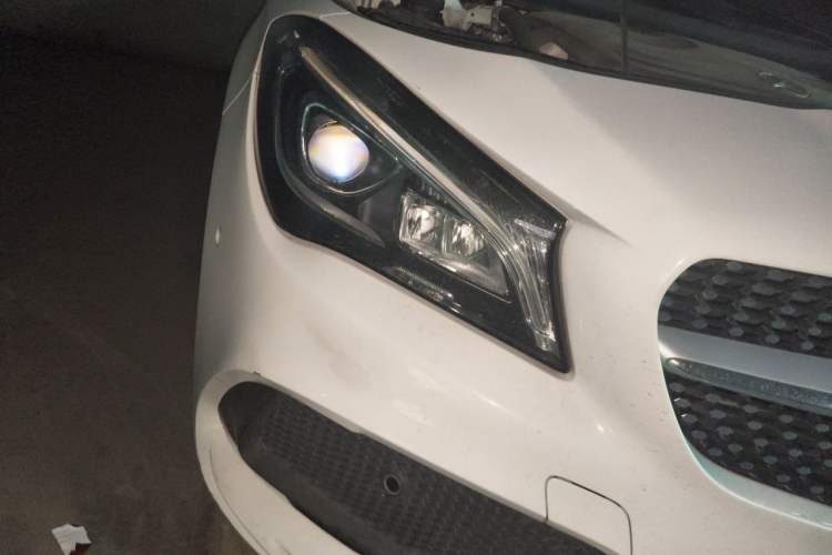 Used Mercedes-Benz CLA 2018 CLA 200 Style Edition Right Front Headlight