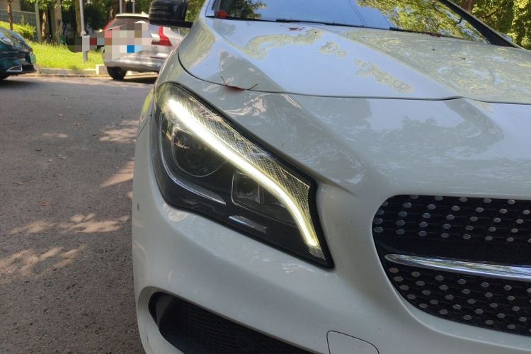 Used Mercedes-Benz CLA 2018 CLA 220 4MATIC Right Front Headlight