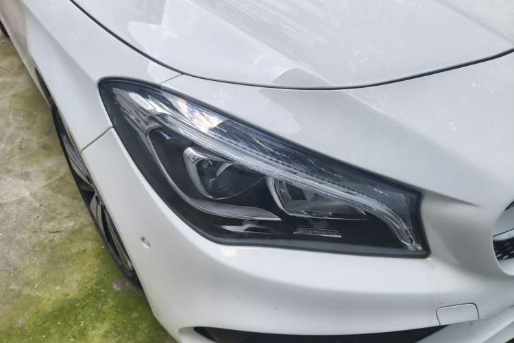 Used Mercedes-Benz CLA 2018 CLA 200 Style Edition Right Front Headlight