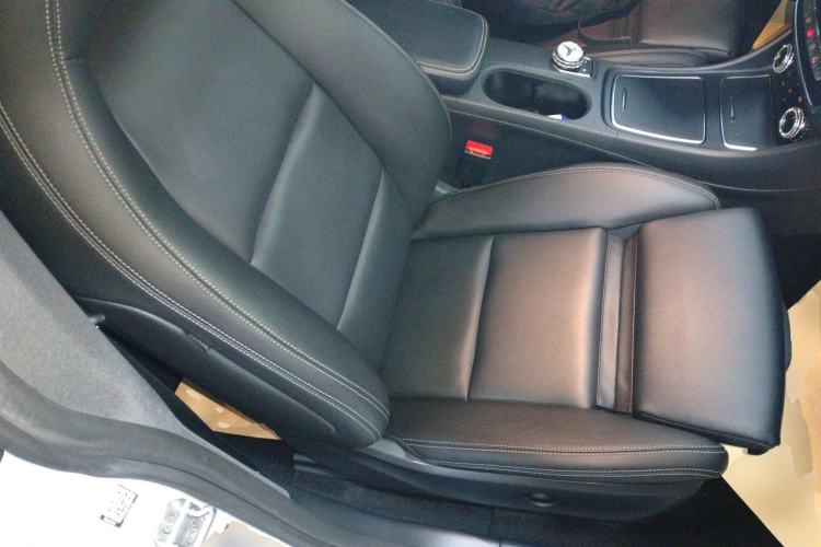 Used Mercedes-Benz CLA 2018 CLA 200 Style Edition Right Front Seat