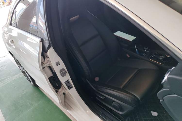Used Mercedes-Benz CLA 2018 CLA 200 Sport Edition Right Front Seat