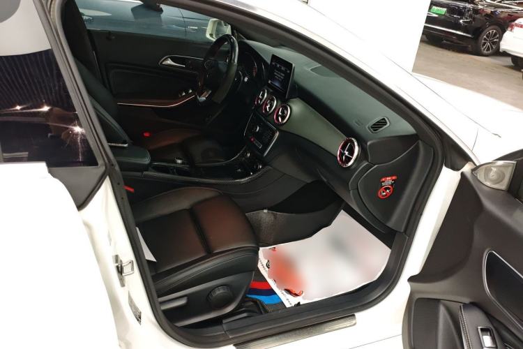 Used Mercedes-Benz CLA 2018 CLA 200 Sport Edition Right Front Seat
