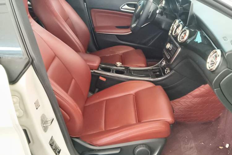 Used Mercedes-Benz CLA 2018 CLA 200 Sport Edition Right Front Seat