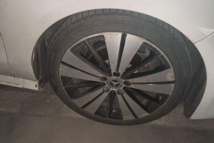 Used Mercedes-Benz CLA 2018 CLA 200 Style Edition Right Front Wheel Hub