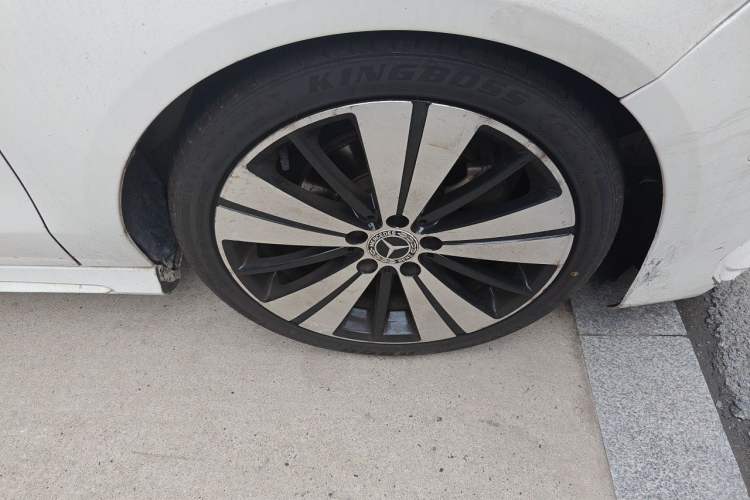 Used Mercedes-Benz CLA 2018 CLA 200 Style Edition Right Front Wheel Hub