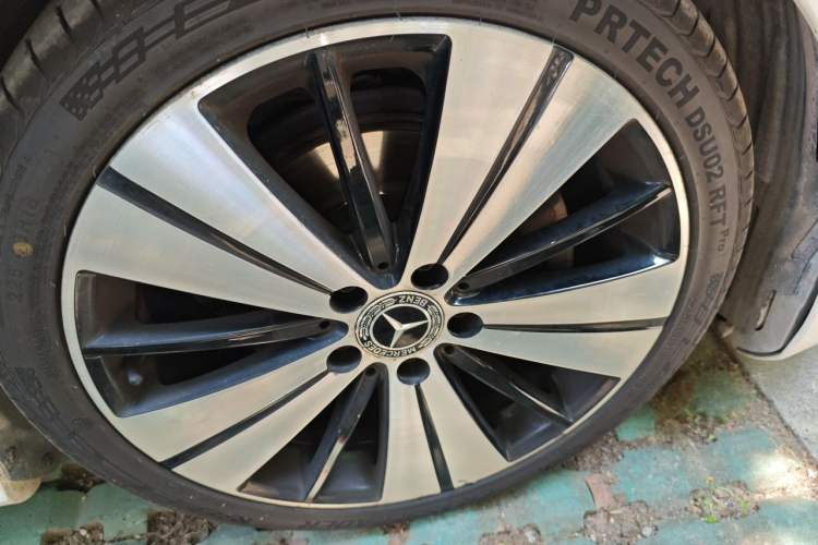 Used Mercedes-Benz CLA 2018 CLA 200 Style Edition Right Front Wheel Hub